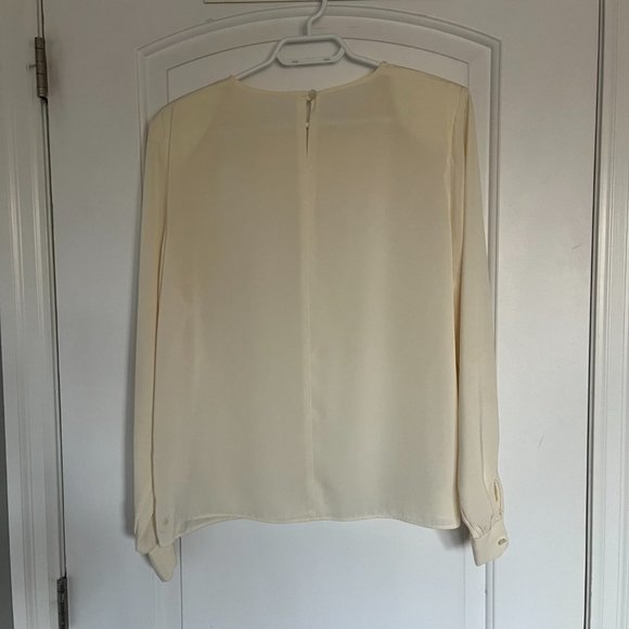 Cream sheer long-sleeved blouse with lace detail - no tag - Picture 2 of 5